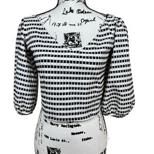 Zara black top checker V-neckline balloon sleeves checker blouse size L baddie